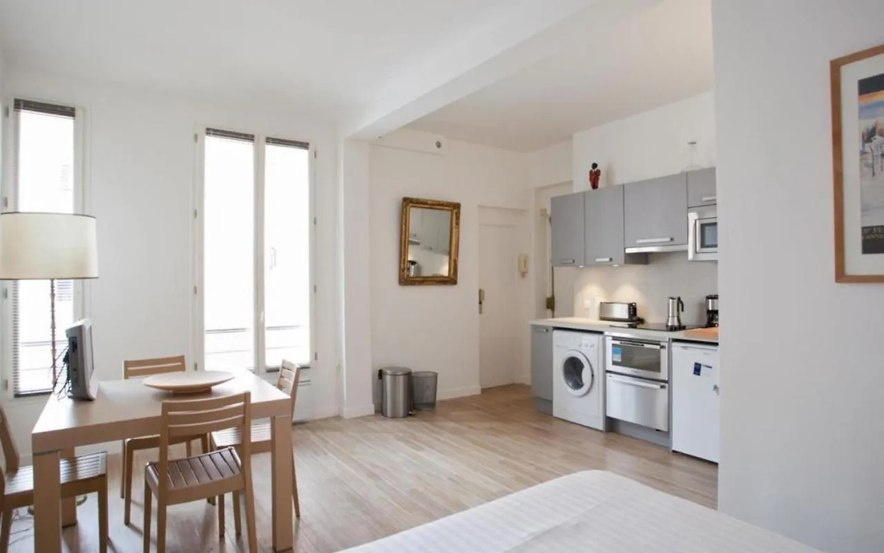 Appt Pour 2 Opera Proximite Olympia By Weekome Apartment