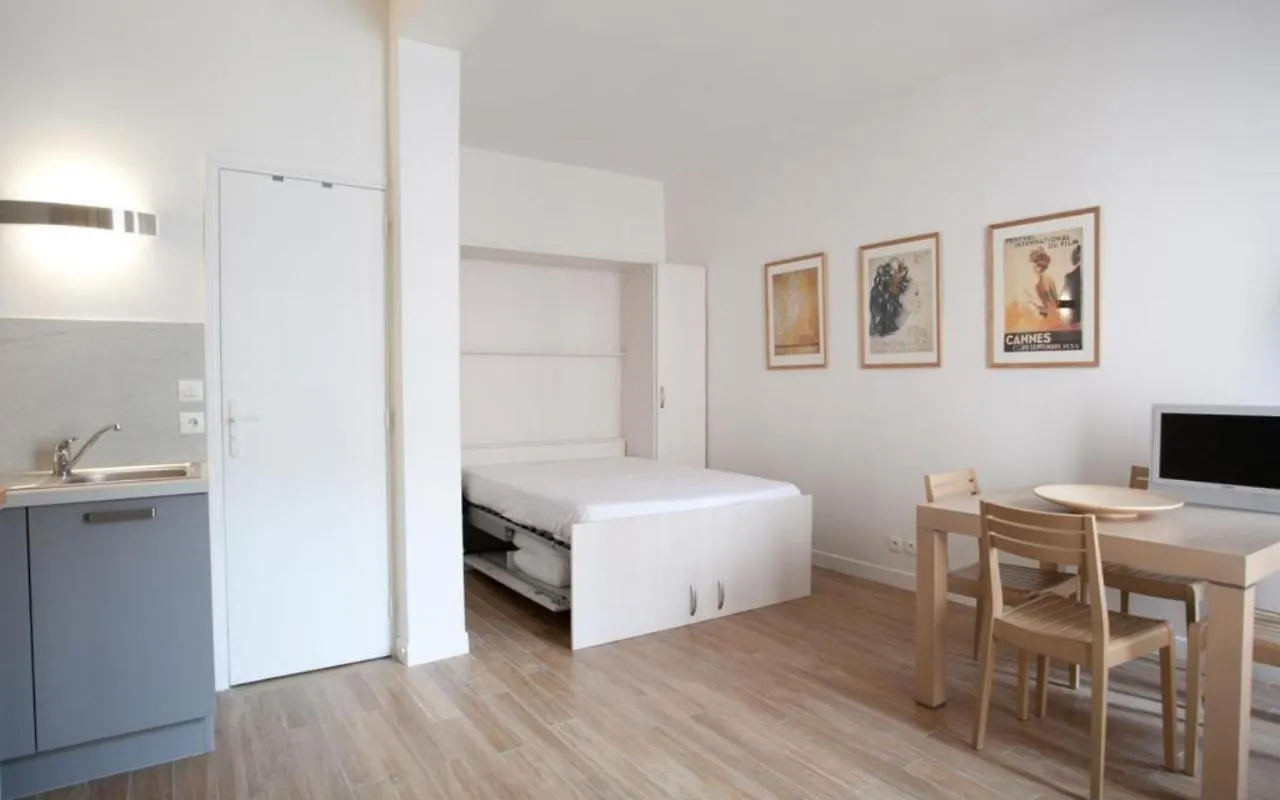 Apartment Appt Pour 2 Opera Proximite Olympia By Weekome *